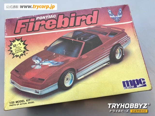 MPC 1/25 PONTIAC FIREBIRD 6396